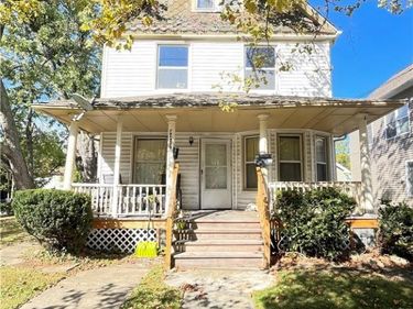 4322 Bush Avenue, Unit Up, Cleveland, OH 44109