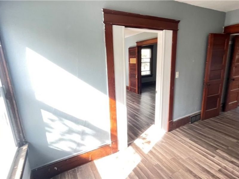 4322 Bush Avenue, Unit Up, Cleveland, OH 44109 Photo 16
