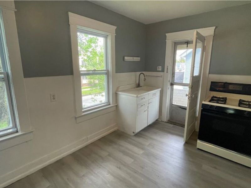 4322 Bush Avenue, Unit Up, Cleveland, OH 44109 Photo 30