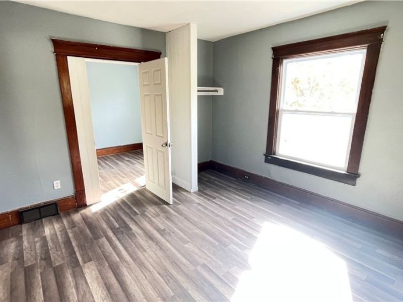 4322 Bush Avenue, Unit Up, Cleveland, OH 44109 Photo 8