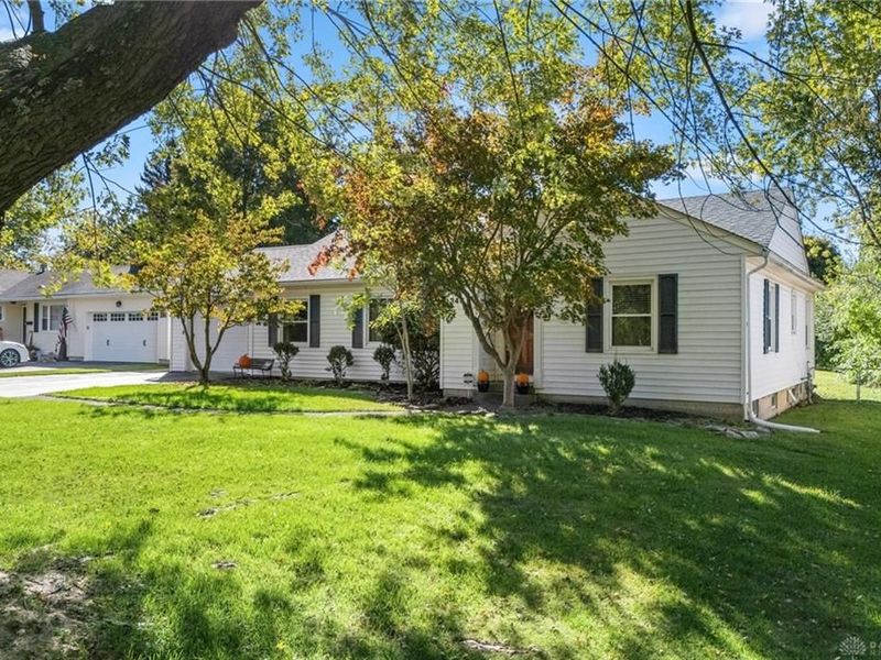 346 Virginia Circle, Wilmington, OH 45177 Photo 3