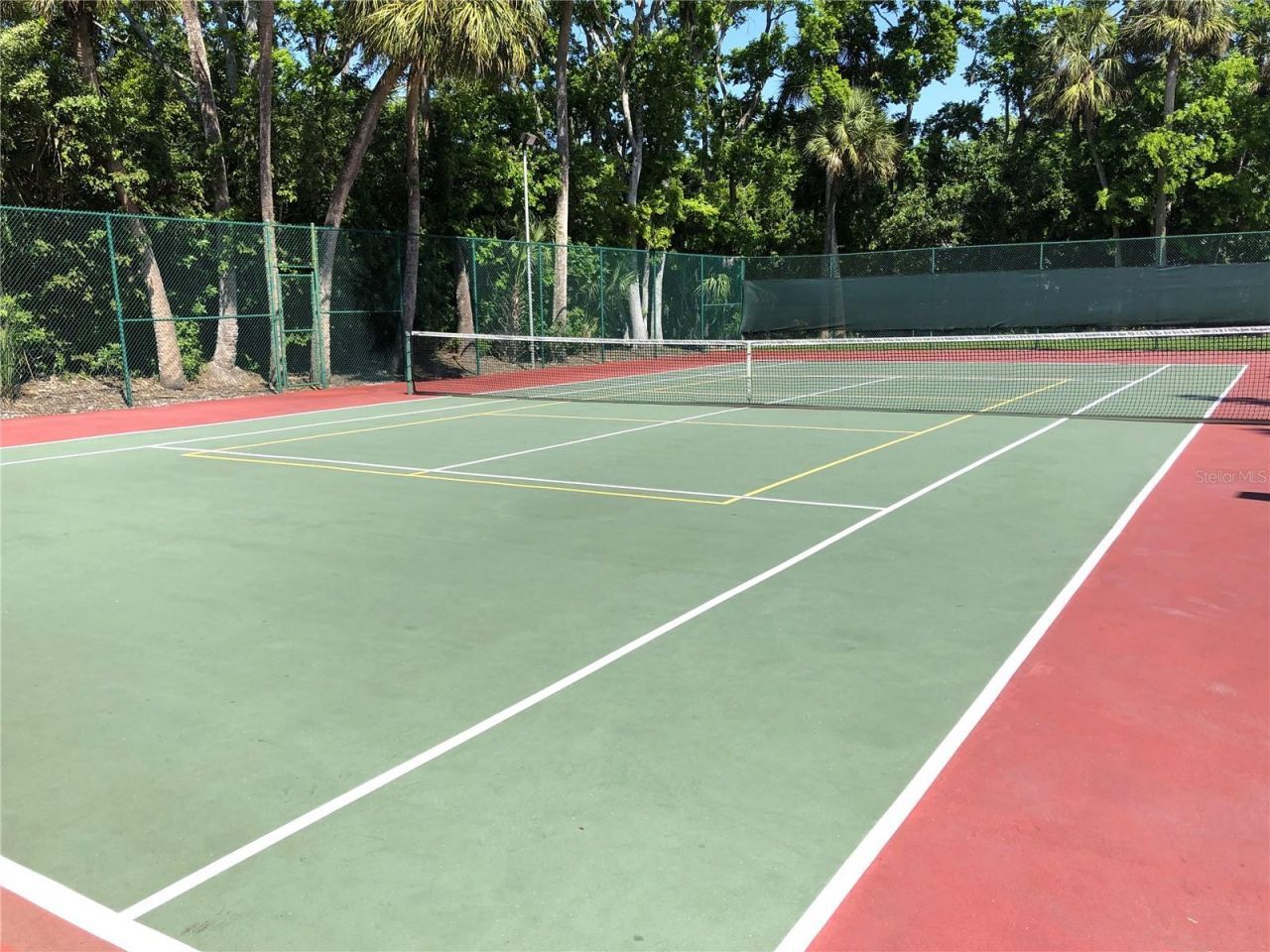 4933 Village Gardens Drive, Unit 211, Sarasota, FL 34234 Photo