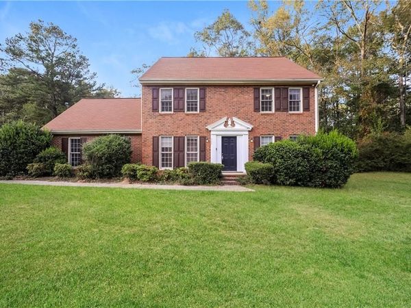 535 Westbridge Drive, Fayetteville, GA 30214