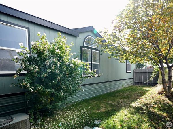 3211 W Wapato Drive, Unit 1, Moses Lake, WA 98837