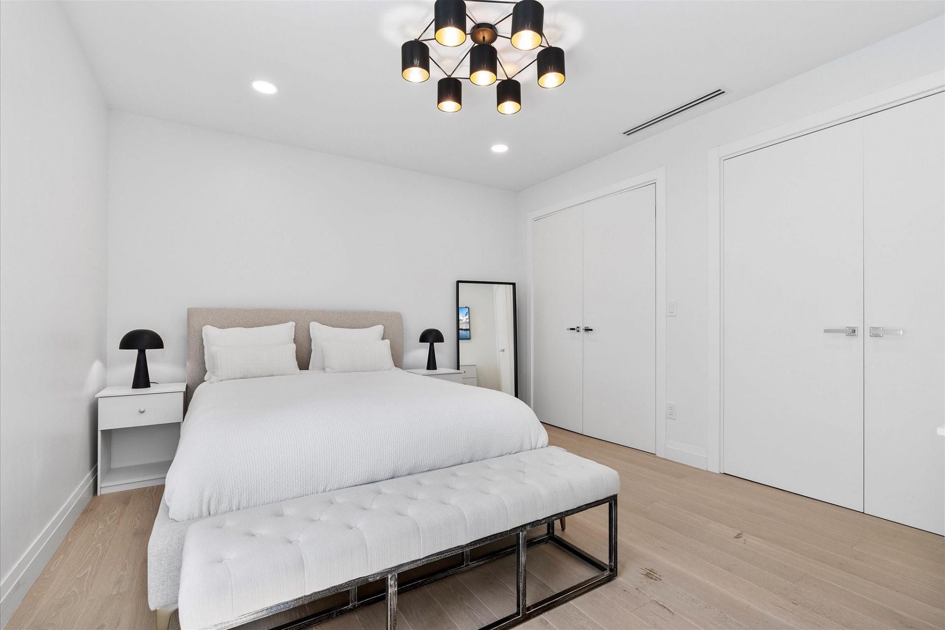 9 Tahoe Lane, Sea Ranch Lakes, FL 33308 Photo