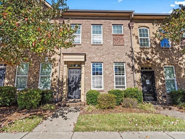 15816 Sharon Dale Drive, Davidson, NC 28036