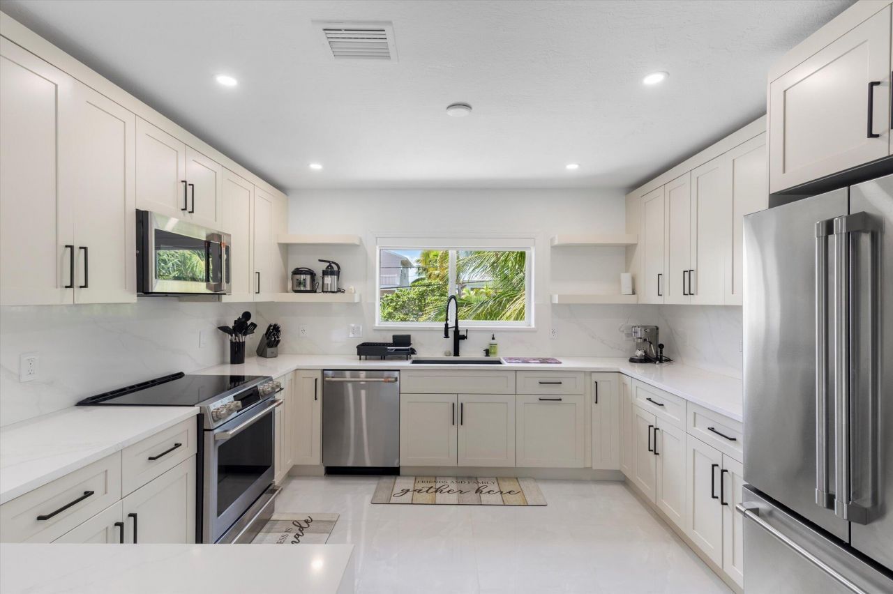 937 Gulf Drive, Summerland Key, FL 33042 Photo