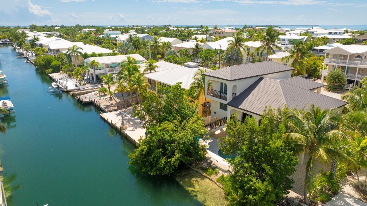 937 Gulf Drive, Summerland Key, FL 33042 Photo