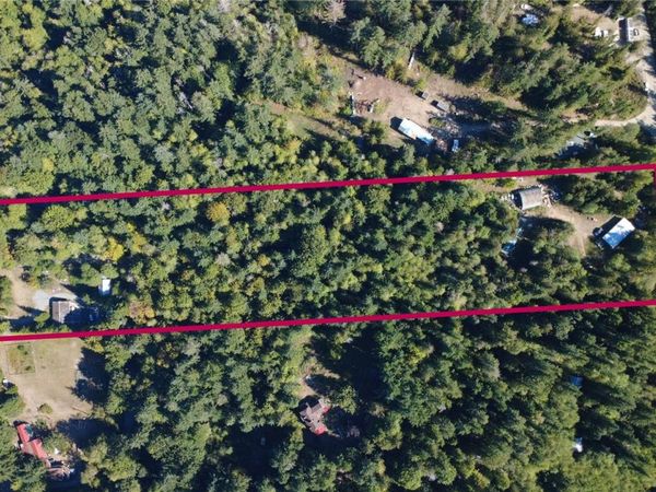 2560 Grafton Ave, Coombs, BC V0R 1M0