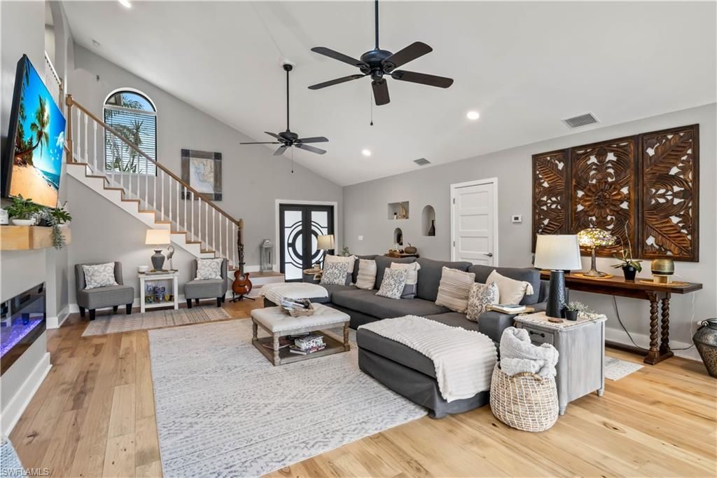 2420 Cherimoya Ln, Saint James City, FL 33956 Photo