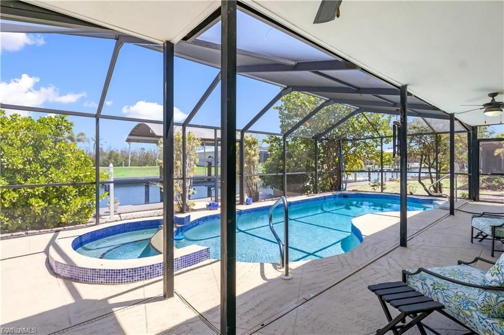 2420 Cherimoya Ln, Saint James City, FL 33956 Photo