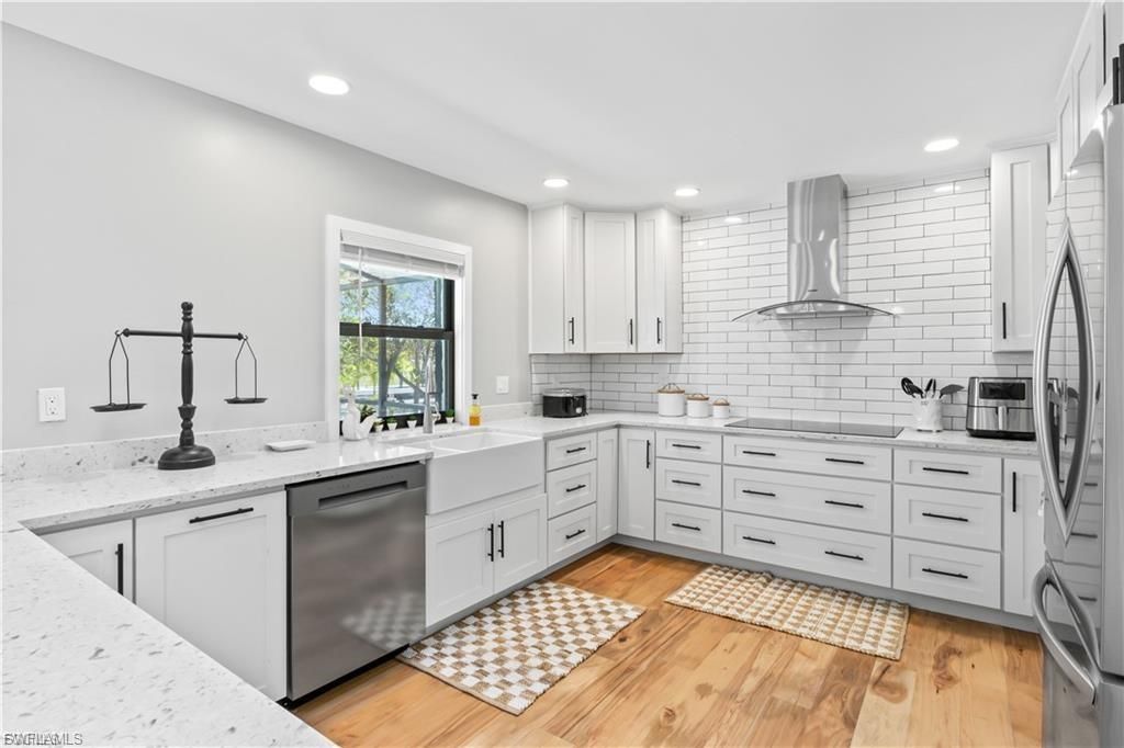 2420 Cherimoya Ln, Saint James City, FL 33956 Photo