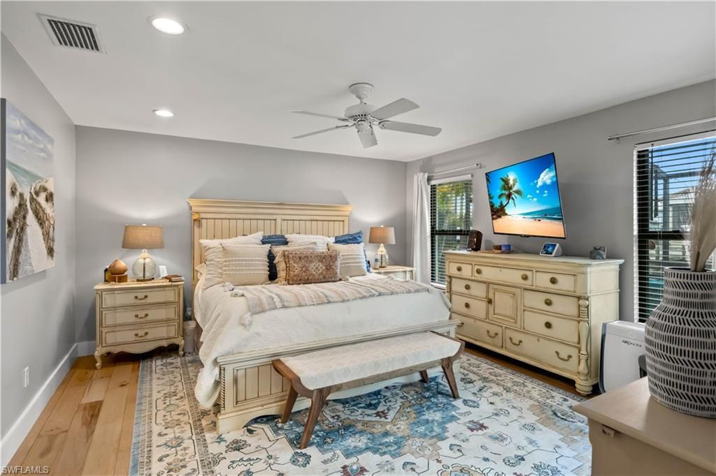 2420 Cherimoya Ln, Saint James City, FL 33956 Photo