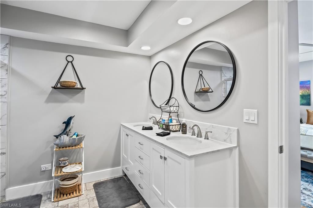 2420 Cherimoya Ln, Saint James City, FL 33956 Photo