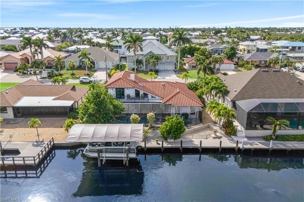 2420 Cherimoya Ln, Saint James City, FL 33956 Photo