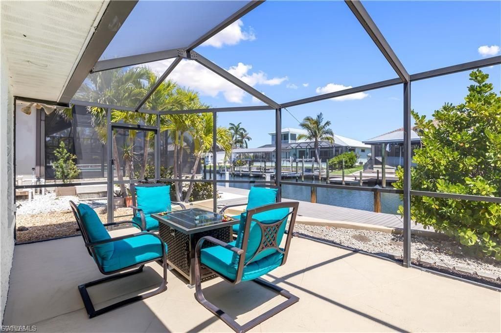 2420 Cherimoya Ln, Saint James City, FL 33956 Photo