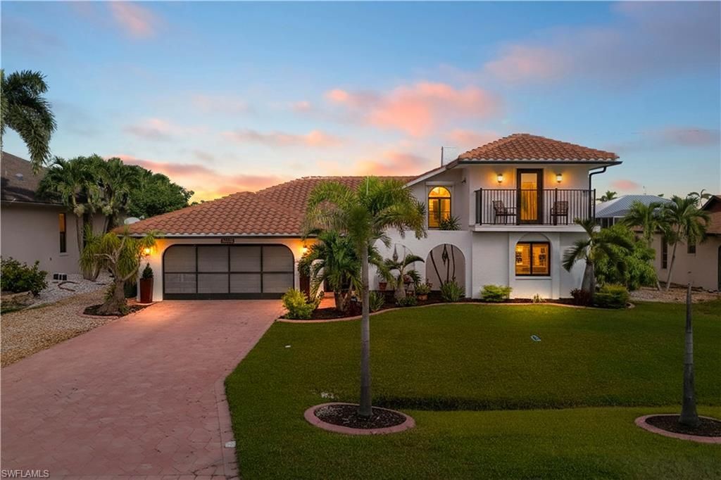 2420 Cherimoya Ln, Saint James City, FL 33956 Photo