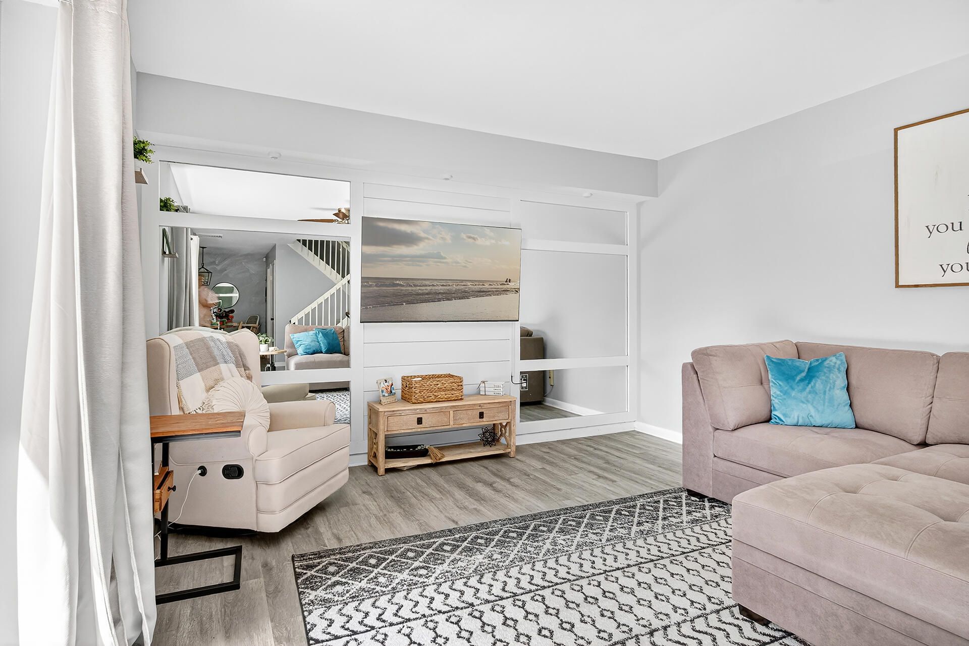 6818 68th Way, West Palm Beach, FL 33409 Photo