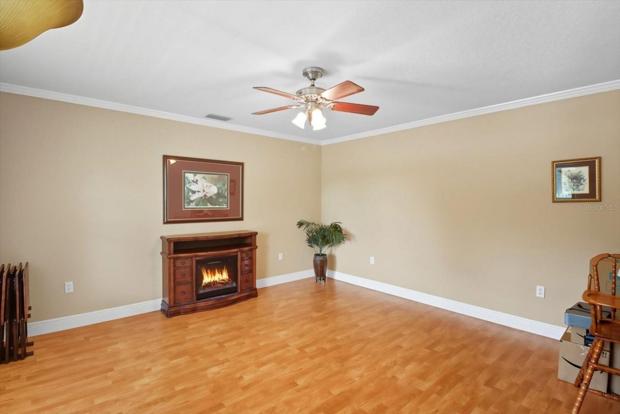 9897 NW 160 Avenue, Morriston, FL 32668 Photo