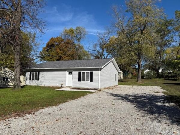 300 East 6th Street, Mountain View, MO 65548