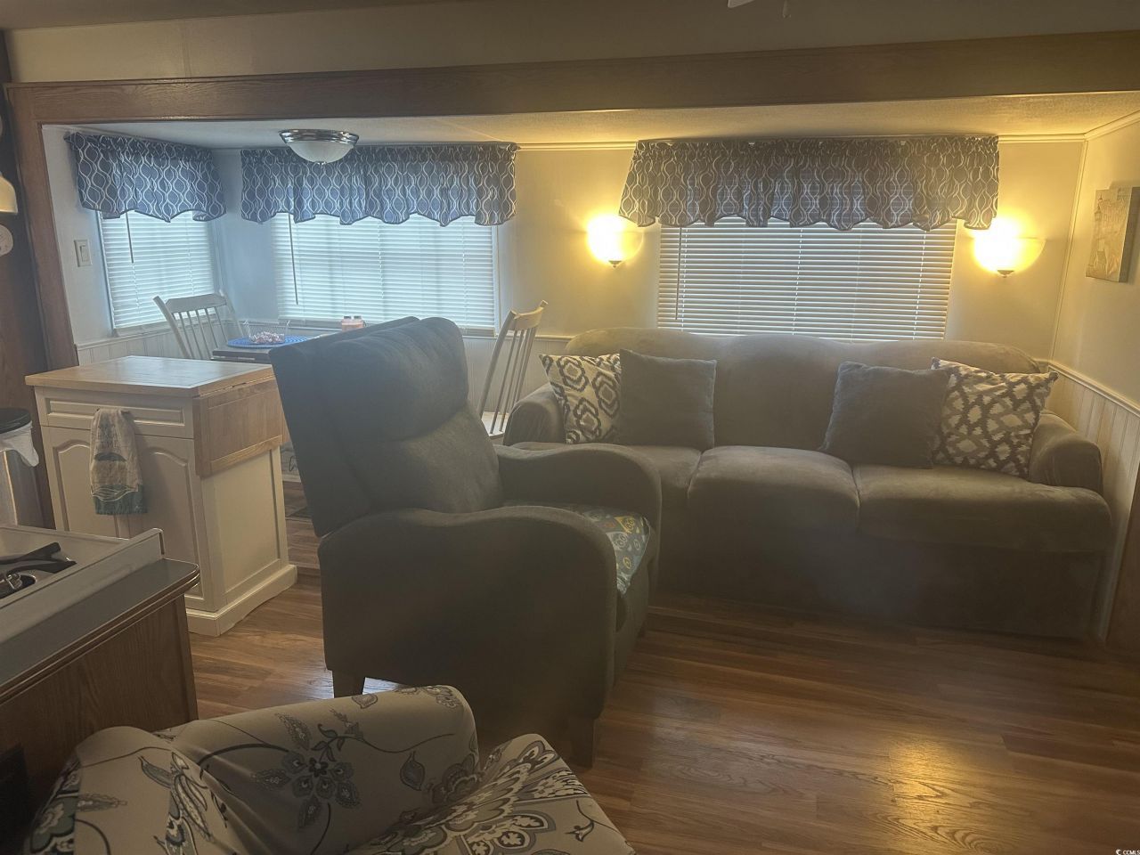 613-431 5th Ave. S Photo 12