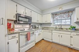 2362 Parsonage Road photo 4