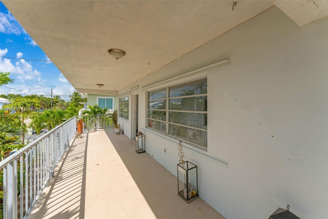 174 Corrine Pl, Key Largo, FL 33037 Photo