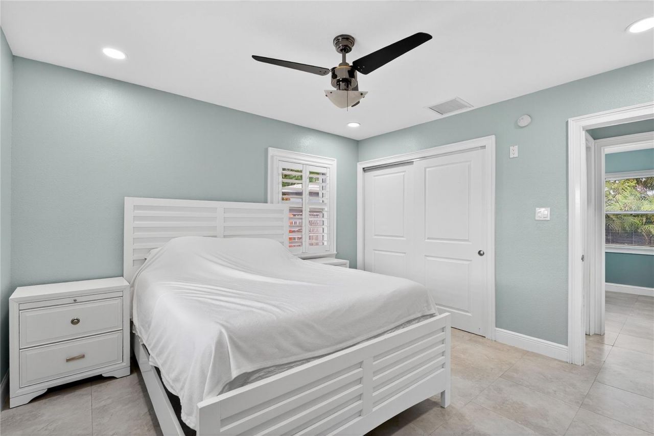 1201 Tyrone Boulevard N, Saint Petersburg, FL 33710 Photo