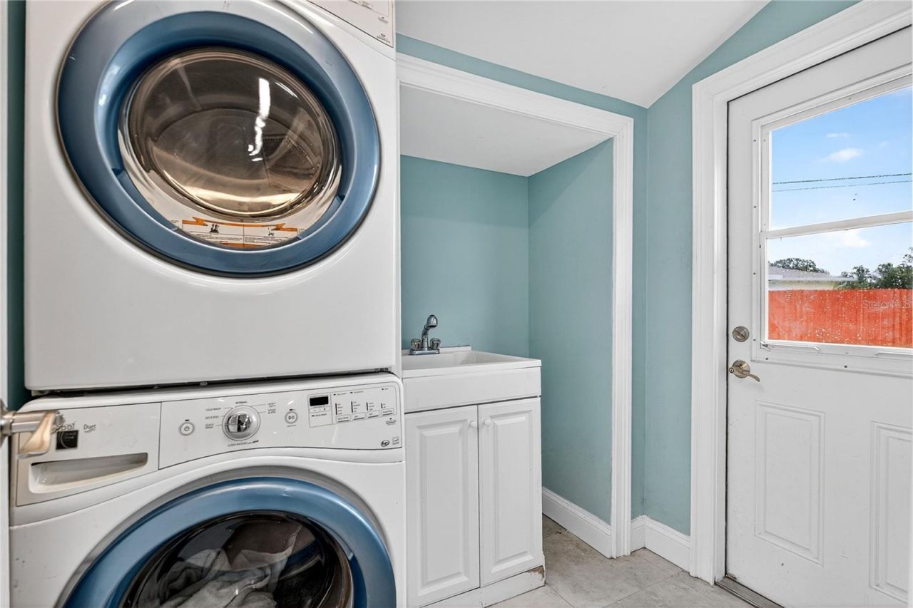 1201 Tyrone Boulevard N, Saint Petersburg, FL 33710 Photo