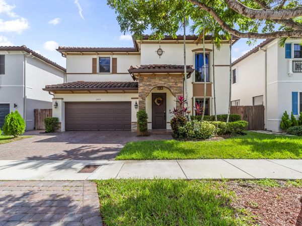 11823 SW 151st Place, Miami, FL 33196