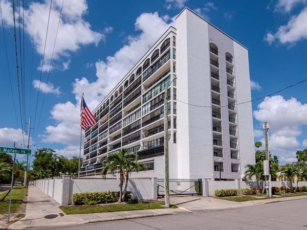 3211 W SWANN AVENUE, Unit 410, TAMPA, FL 33609