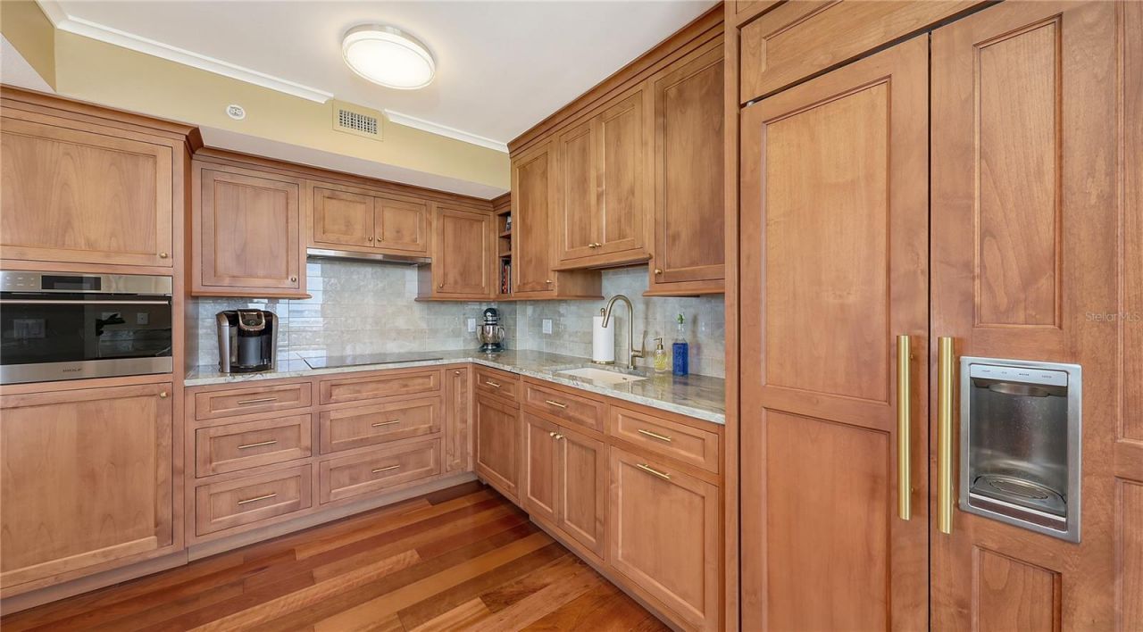 775 Longboat Club Road, Unit 807, Longboat Key, FL 34228 Photo