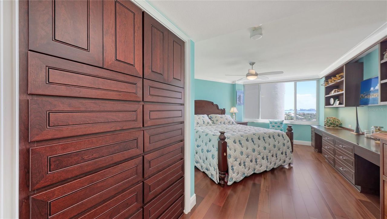 775 Longboat Club Road, Unit 807, Longboat Key, FL 34228 Photo