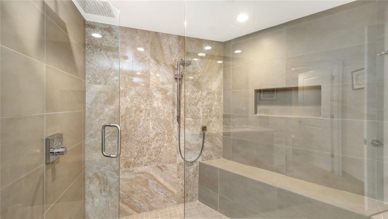 775 Longboat Club Road, Unit 807, Longboat Key, FL 34228 Photo