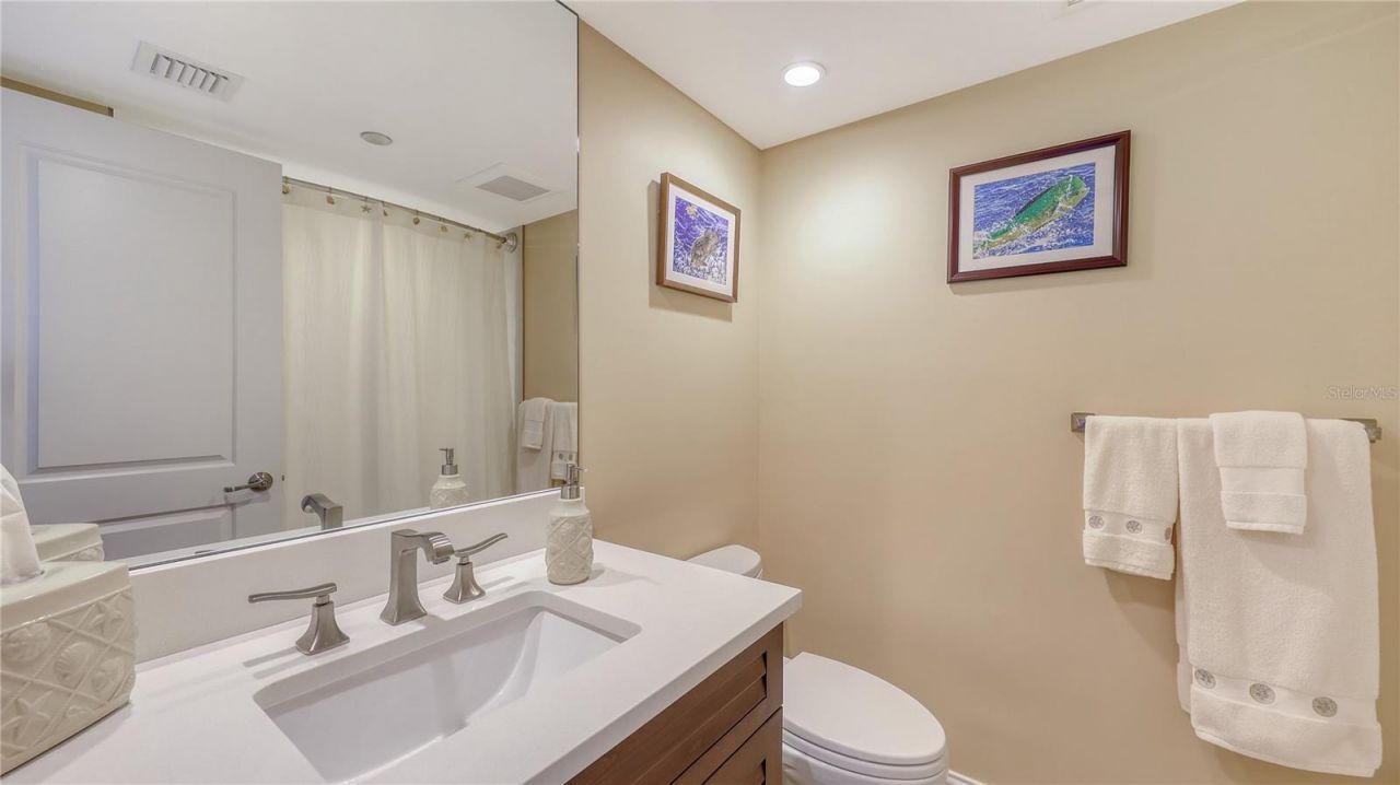 775 Longboat Club Road, Unit 807, Longboat Key, FL 34228 Photo