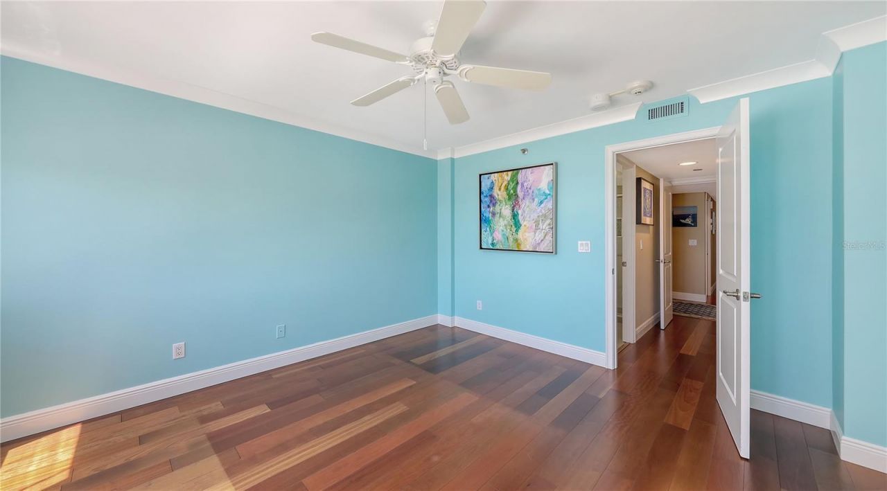 775 Longboat Club Road, Unit 807, Longboat Key, FL 34228 Photo