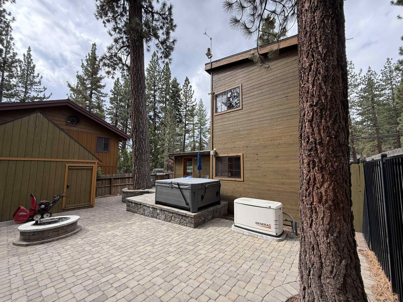 804 North Shore Boulevard, Kings Beach, CA 96148 Photo