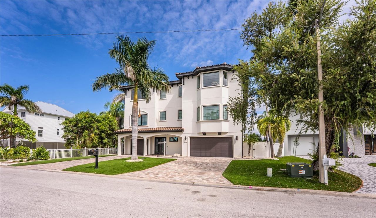 5845 Bahia Way S. Way W, Saint Pete Beach, FL 33706 Photo