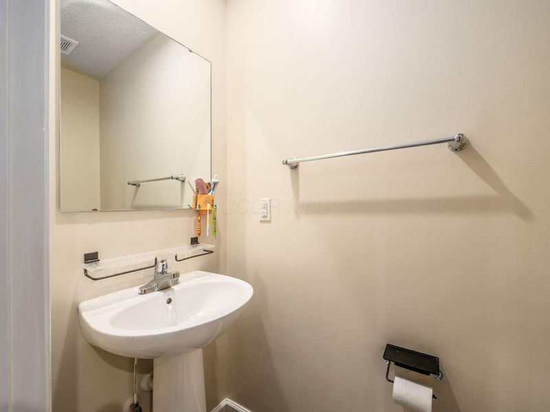 218 Golden Gate Avenue, Springfield, OH 45505 Photo 18