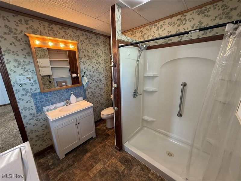 621 Newport Avenue, Uhrichsville, OH 44683 Photo 22