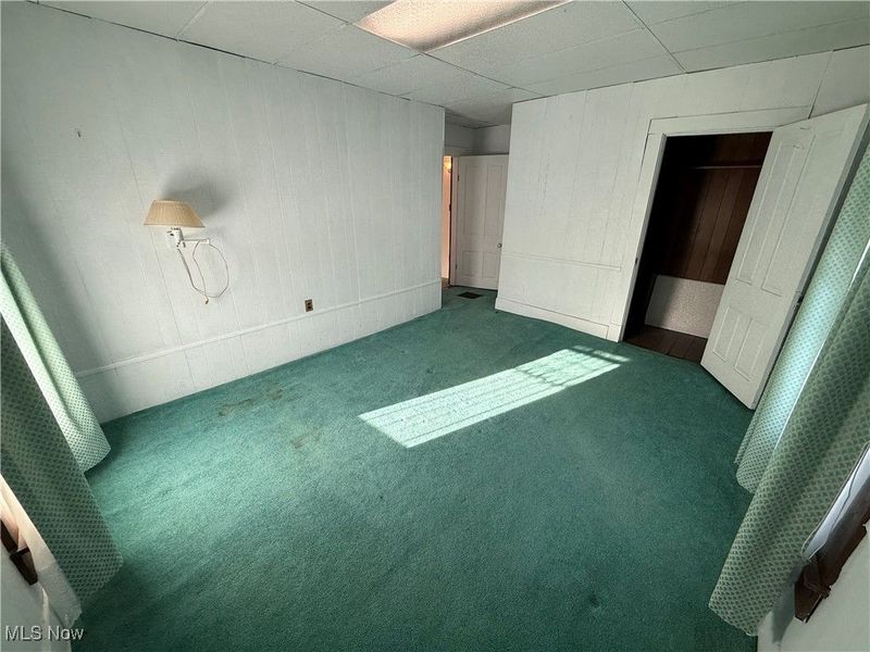 621 Newport Avenue, Uhrichsville, OH 44683 Photo 31