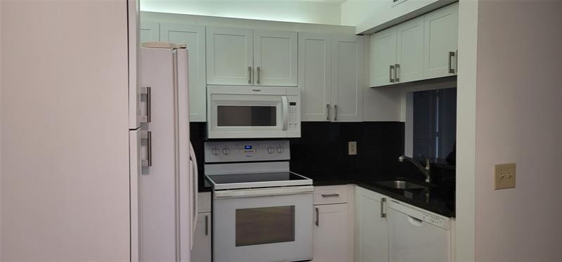 10790 NW 14th Street, Unit 180, Plantation, FL 33322 Photo