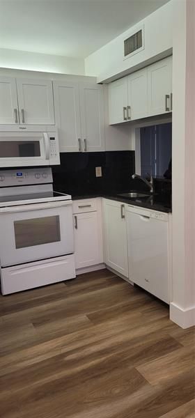 10790 NW 14th Street, Unit 180, Plantation, FL 33322 Photo