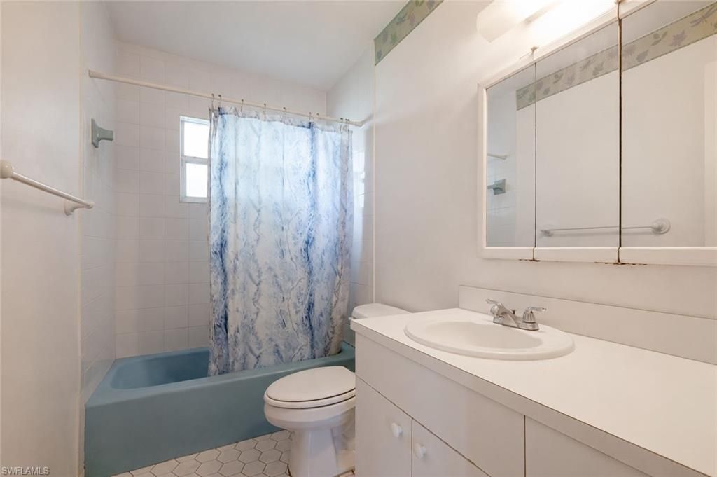 1208 Barnsdale St, Lehigh Acres, FL 33936 Photo
