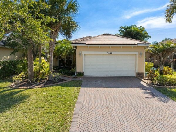 9686 SW Glenbrook Drive, Port St. Lucie, FL 34987