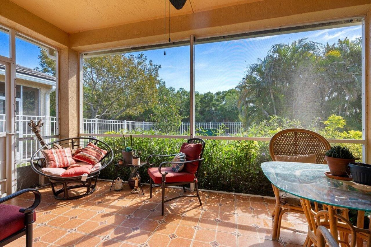 9686 SW Glenbrook Drive, Port Saint Lucie, FL 34987 Photo