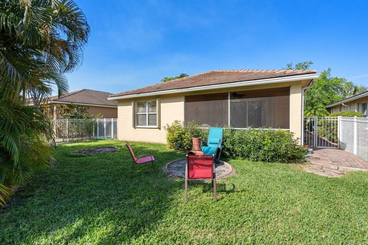 9686 SW Glenbrook Drive, Port Saint Lucie, FL 34987 Photo