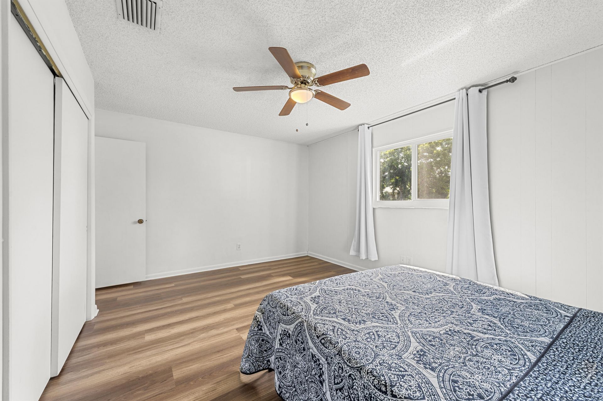 357 NW Hogan Street, Port Saint Lucie, FL 34983 Photo