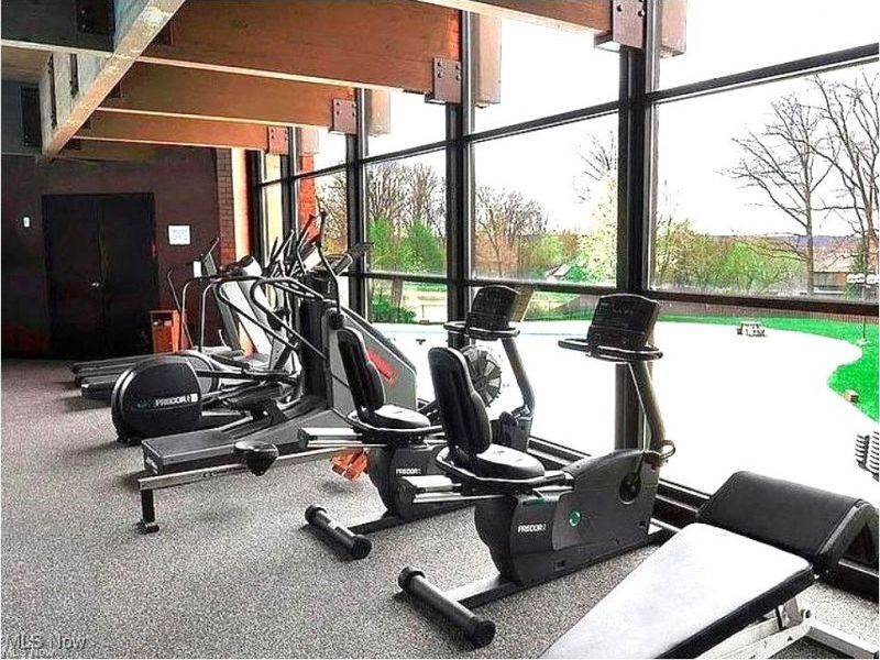 6280 Greenwood Parkway, Unit 202, Sagamore Hills, OH 44067 Photo 29