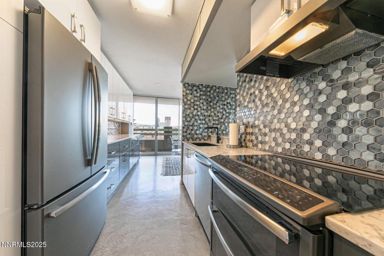 100 N Arlington Avenue, Unit 7 K, Reno, NV 89501 Photo